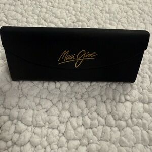 Maui Jim Sunglasses case